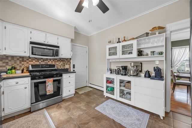 2300 4th Avenue SE, Cedar Rapids, IA 52403