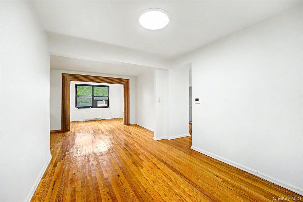 75-08 Bell Boulevard 3L, Bayside, NY 11364 — photo 3