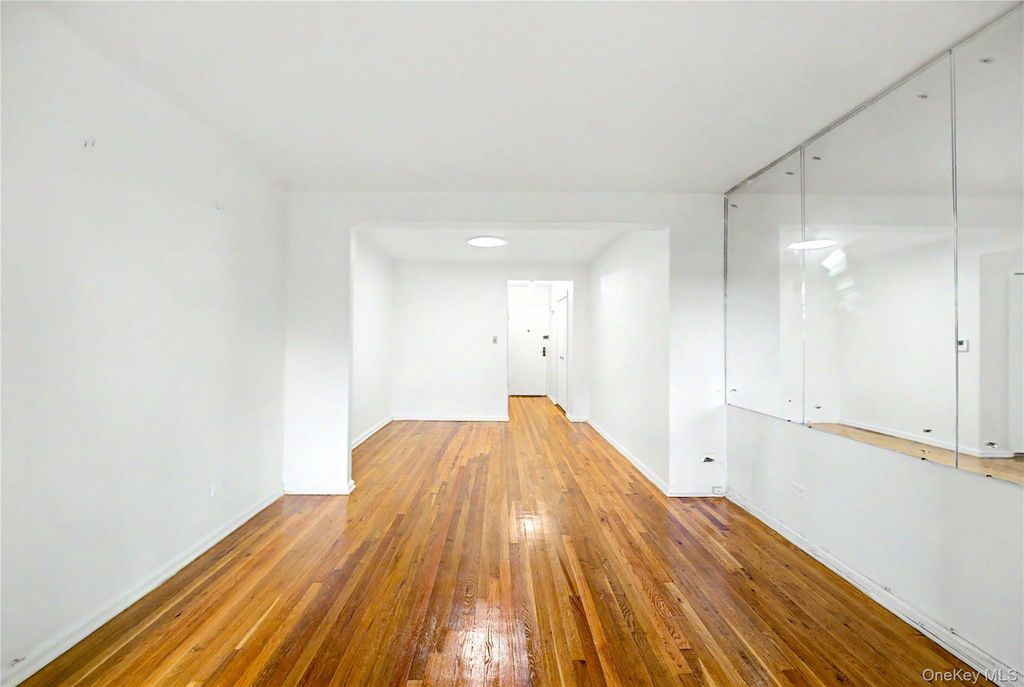 75-08 Bell Boulevard 3L, Bayside, NY 11364 — photo 5