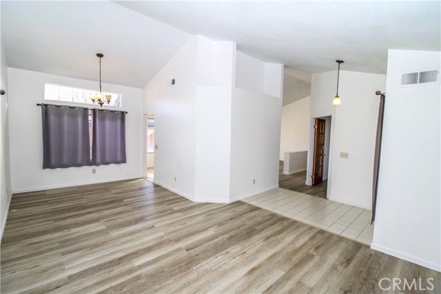 14621 Owens River, Victorville, CA 92392