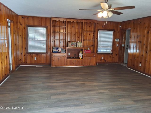 33 Gapway Road, Fair Bluff, NC 28439