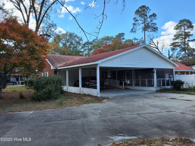 33 Gapway Road, Fair Bluff, NC 28439