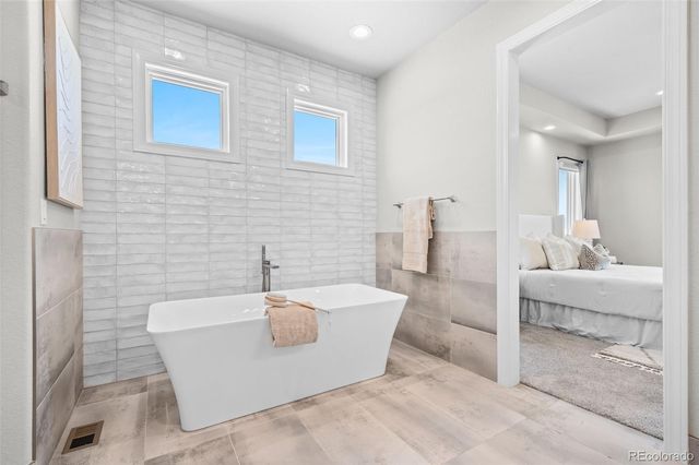 9315 E Sand Creek Road, Parker, CO 80138