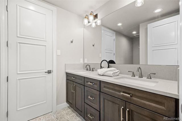 9315 E Sand Creek Road, Parker, CO 80138