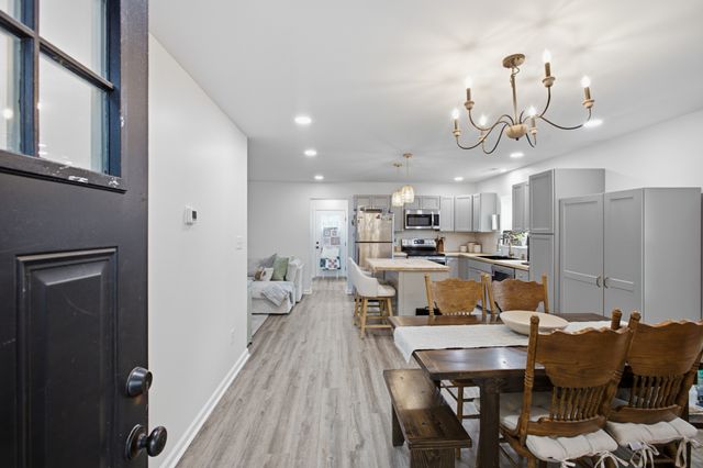 106 Martin St, Charlotte, TN 37036