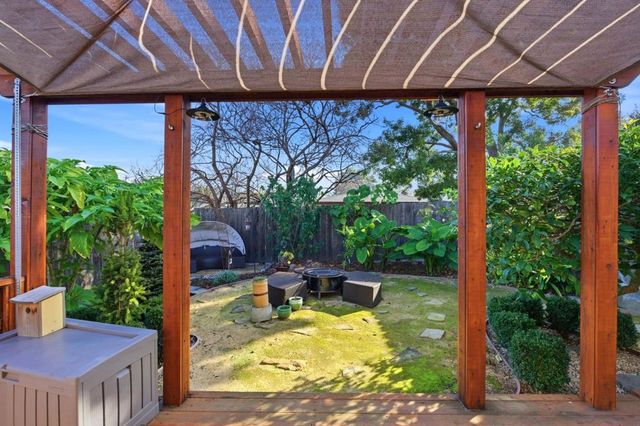 1342 S 57th St, Richmond, CA 94804