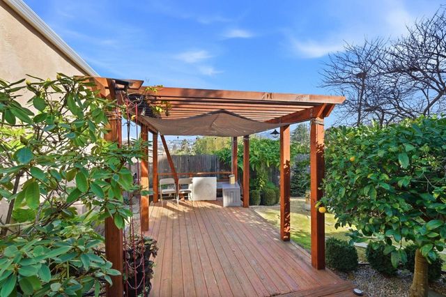 1342 S 57th St, Richmond, CA 94804