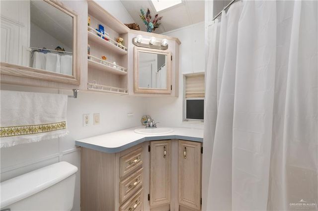 459 W Clam Circle, Port Isabel, TX 78578