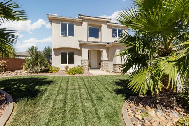 3355 E TANOAK DR, St. George, UT 84790