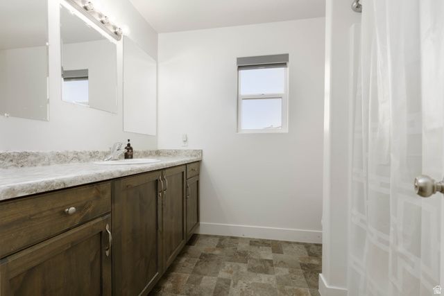 3355 E TANOAK DR, St. George, UT 84790