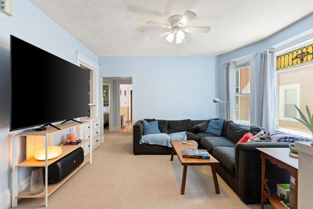 110 W Adams St, Somerville, MA 02144