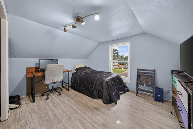 1974 Stillwater Street, White Bear Lake, MN 55110