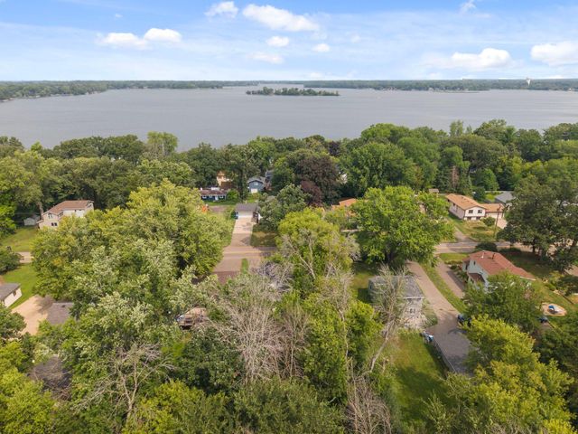 1974 Stillwater Street, White Bear Lake, MN 55110