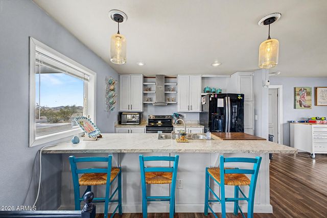 11637 W HARMONY Lane, Sun City, AZ 85373