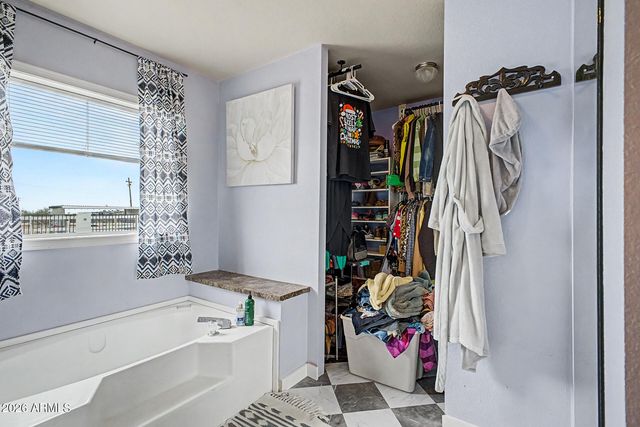 11637 W HARMONY Lane, Sun City, AZ 85373