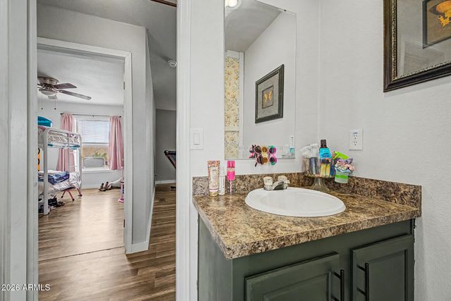 11637 W HARMONY Lane, Sun City, AZ 85373