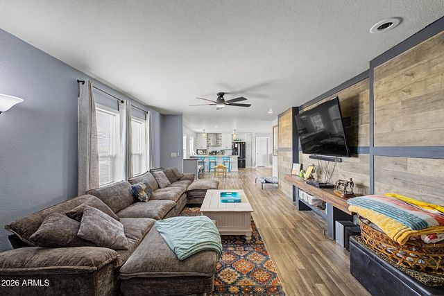 11637 W HARMONY Lane, Sun City, AZ 85373