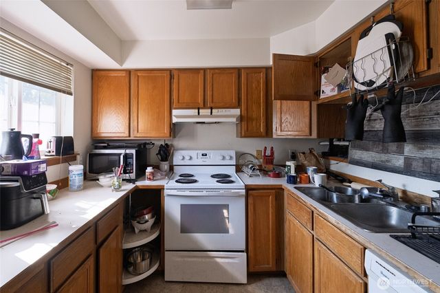 2816 2818 Valencia Street, Bellingham, WA 98226