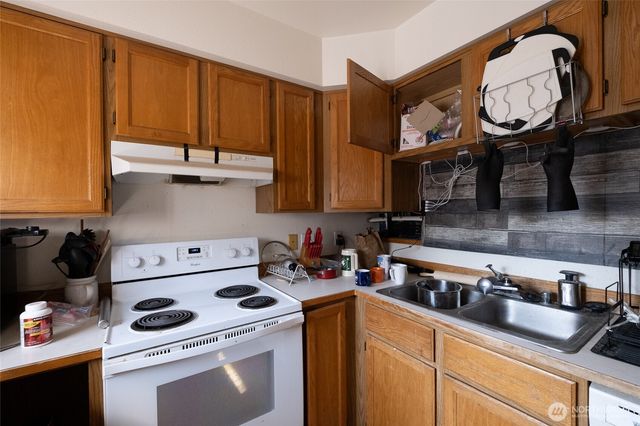 2816 2818 Valencia Street, Bellingham, WA 98226