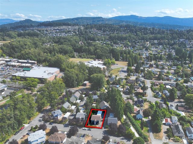 2816 2818 Valencia Street, Bellingham, WA 98226
