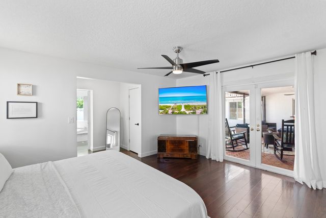 10885 NW 6th Street, Coral Springs, FL 33071