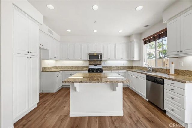107 E Triana Court East, La Habra, CA 90631