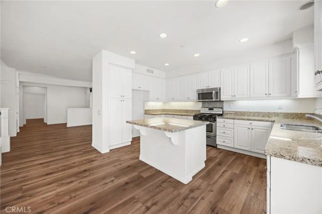 107 E Triana Court East, La Habra, CA 90631