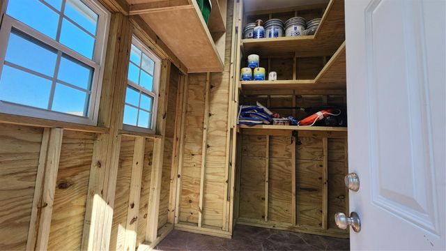 1323 Wahini Street, Tiki Island, TX 77554