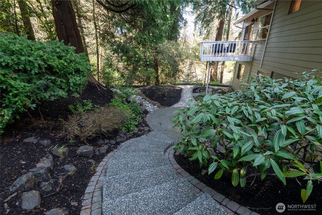 8608 Main Street, Edmonds, WA 98026