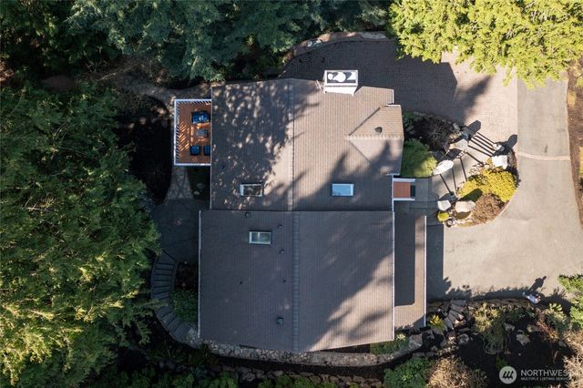 8608 Main Street, Edmonds, WA 98026