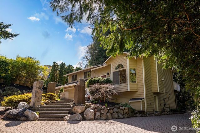 8608 Main Street, Edmonds, WA 98026