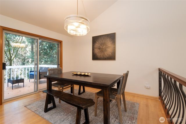 8608 Main Street, Edmonds, WA 98026