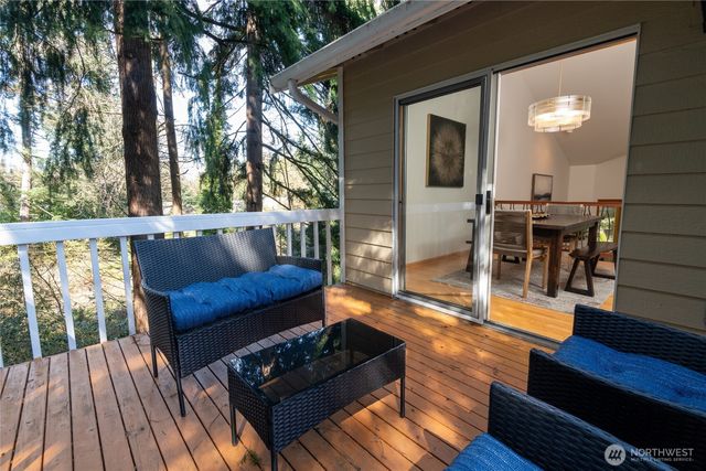 8608 Main Street, Edmonds, WA 98026