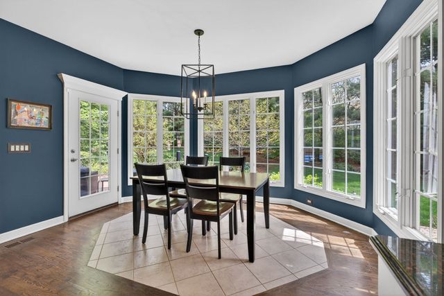 40W310 Waterford Lane, St. Charles, IL 60175