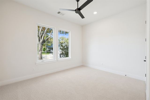 204 Pecan Street, Roanoke, TX 76262