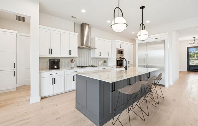 204 Pecan Street, Roanoke, TX 76262