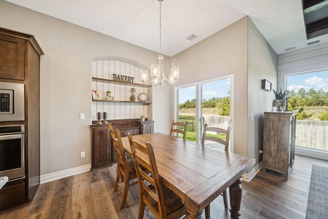 6228 W Venice Ct, Wichita, KS 67205