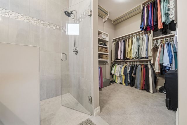 6228 W Venice Ct, Wichita, KS 67205