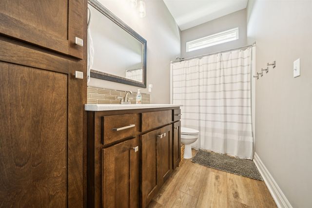 6228 W Venice Ct, Wichita, KS 67205