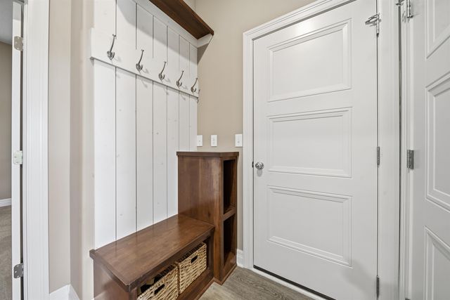 6228 W Venice Ct, Wichita, KS 67205