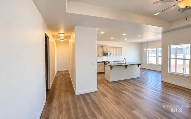 3111 Orion Ave, Twin Falls, ID 83301