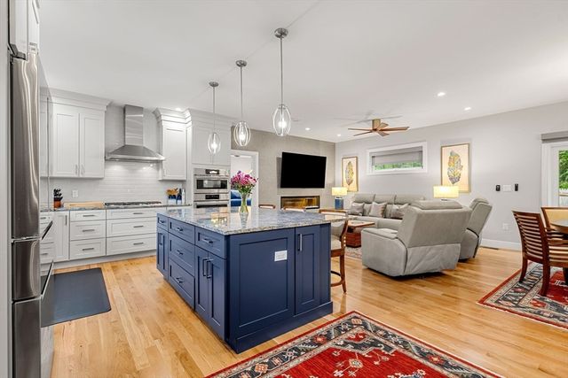 24 Primrose Lane 24, Ipswich, MA 01938