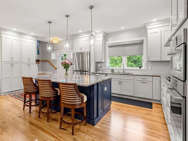 24 Primrose Lane 24, Ipswich, MA 01938