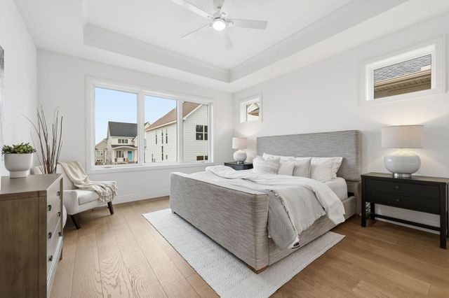 320 Laurel Curve, Golden Valley, MN 55426