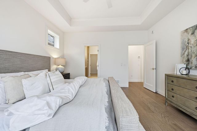 320 Laurel Curve, Golden Valley, MN 55426