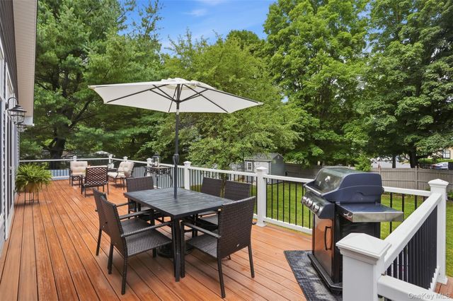 7 Cramer Road, Rhinebeck, NY 12572