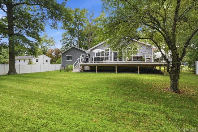 7 Cramer Road, Rhinebeck, NY 12572