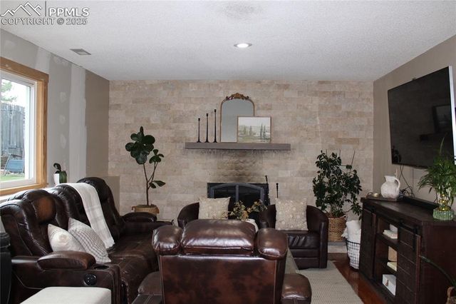 3613 Summer Breeze Drive, Colorado Springs, CO 80918