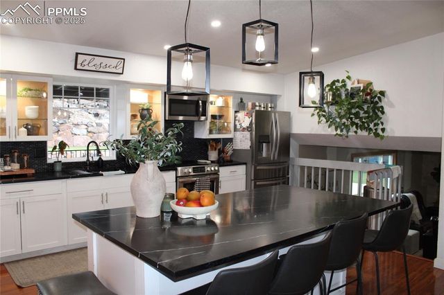 3613 Summer Breeze Drive, Colorado Springs, CO 80918