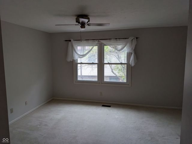 9464 Maple Way, Indianapolis, IN 46268
